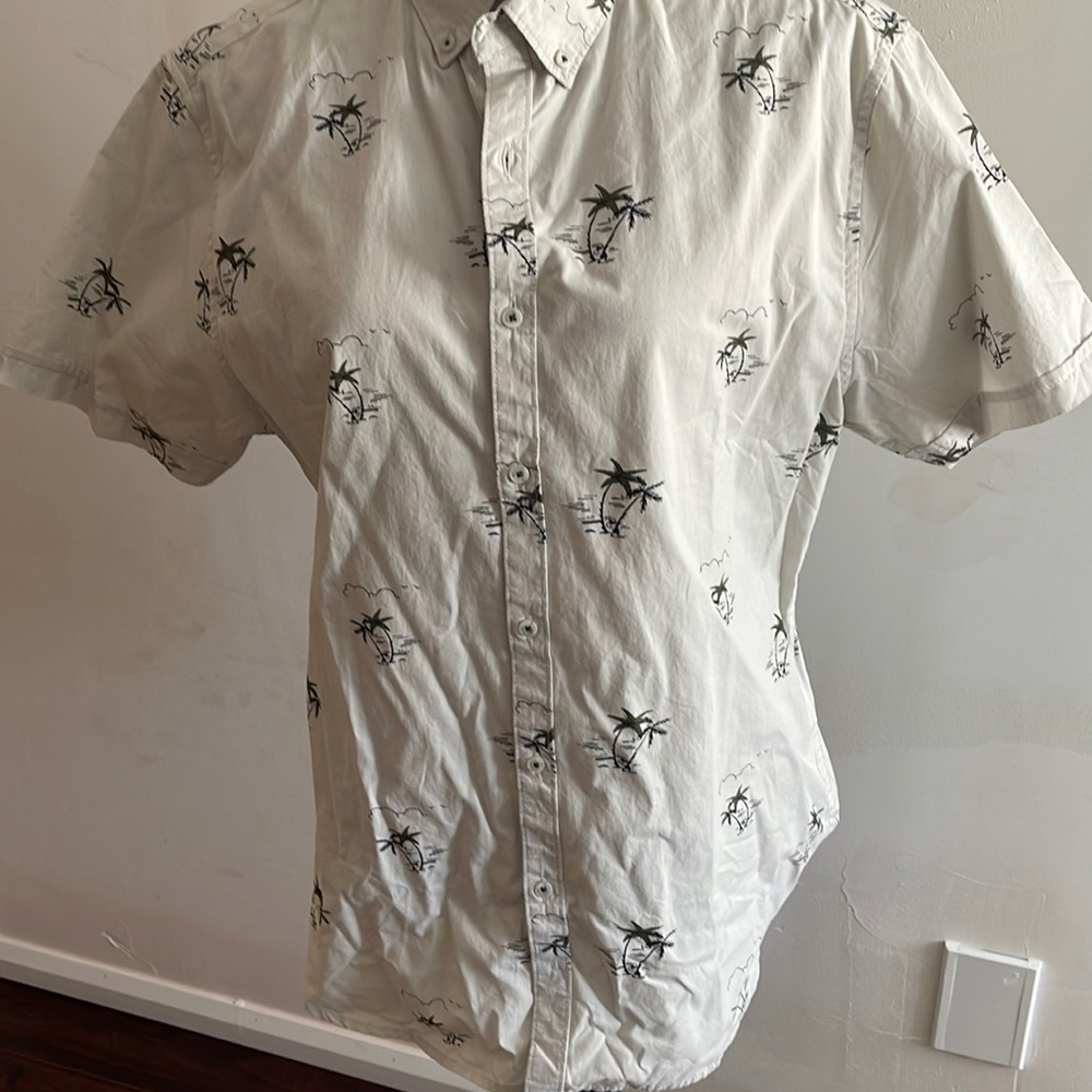 Men’s summer shirt